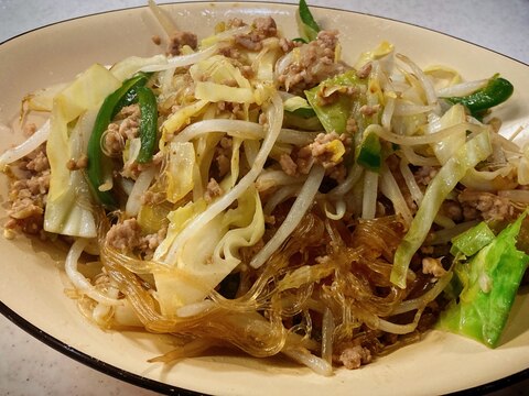 春雨を使って肉野菜炒め